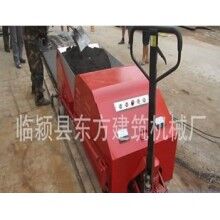 新型輕質(zhì)隔墻板擠壓機